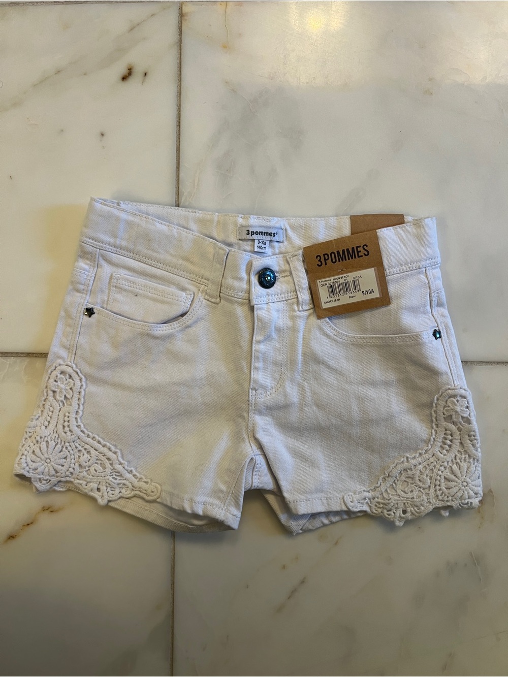 3Pommes White Denim Shorts with Crochet Hem
